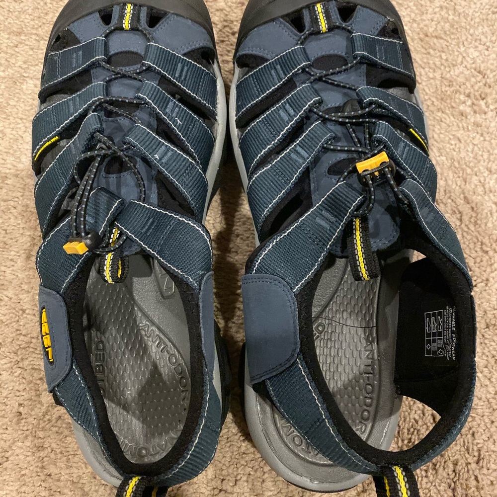 Men’s Keen Sandals Size 14